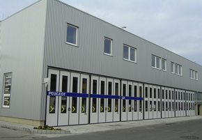 peugeotlux2.jpg